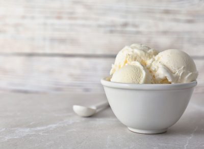 vanilla ice cream scoop