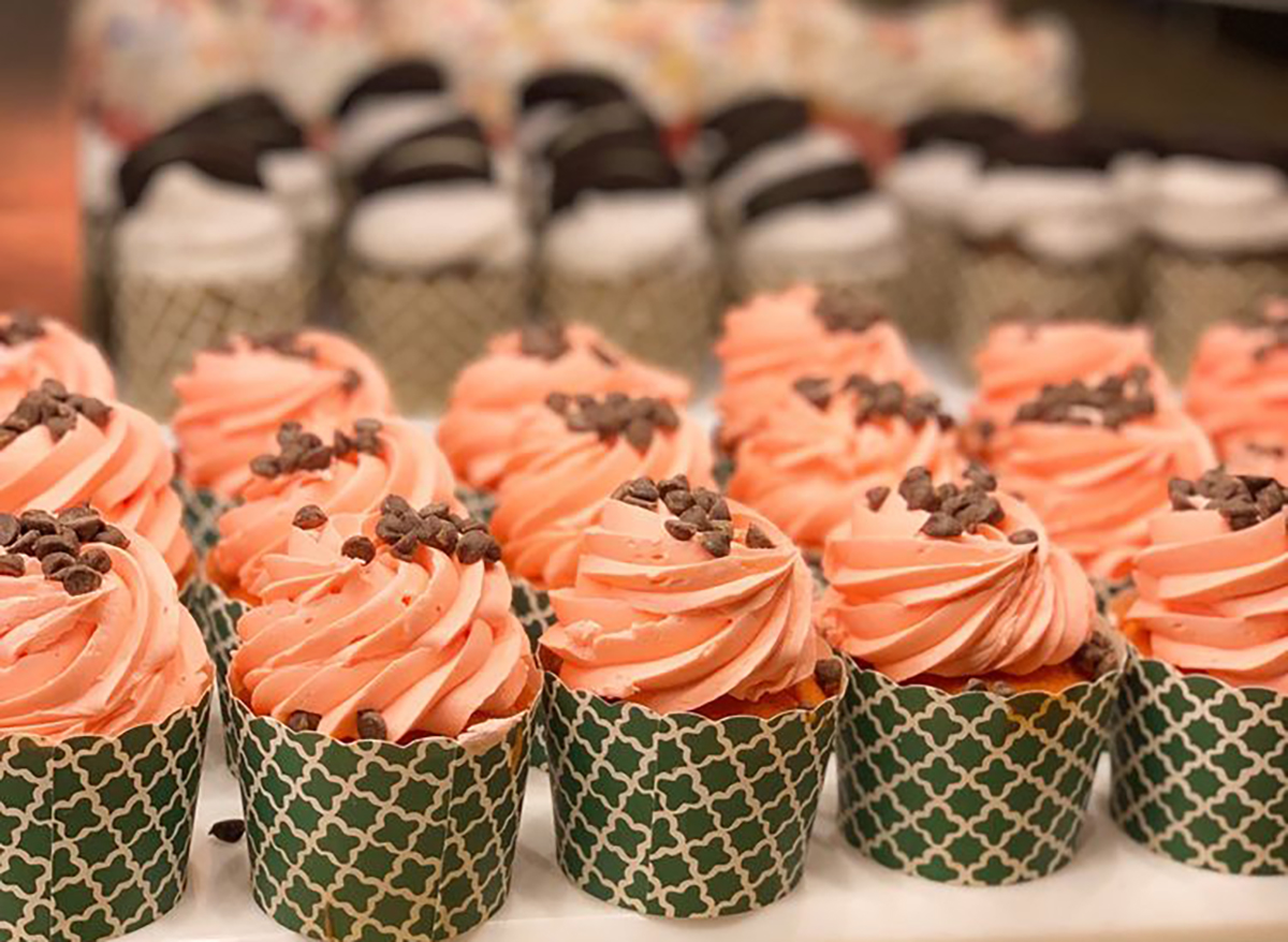 cupcakes at bacchanal buffet in las vegas