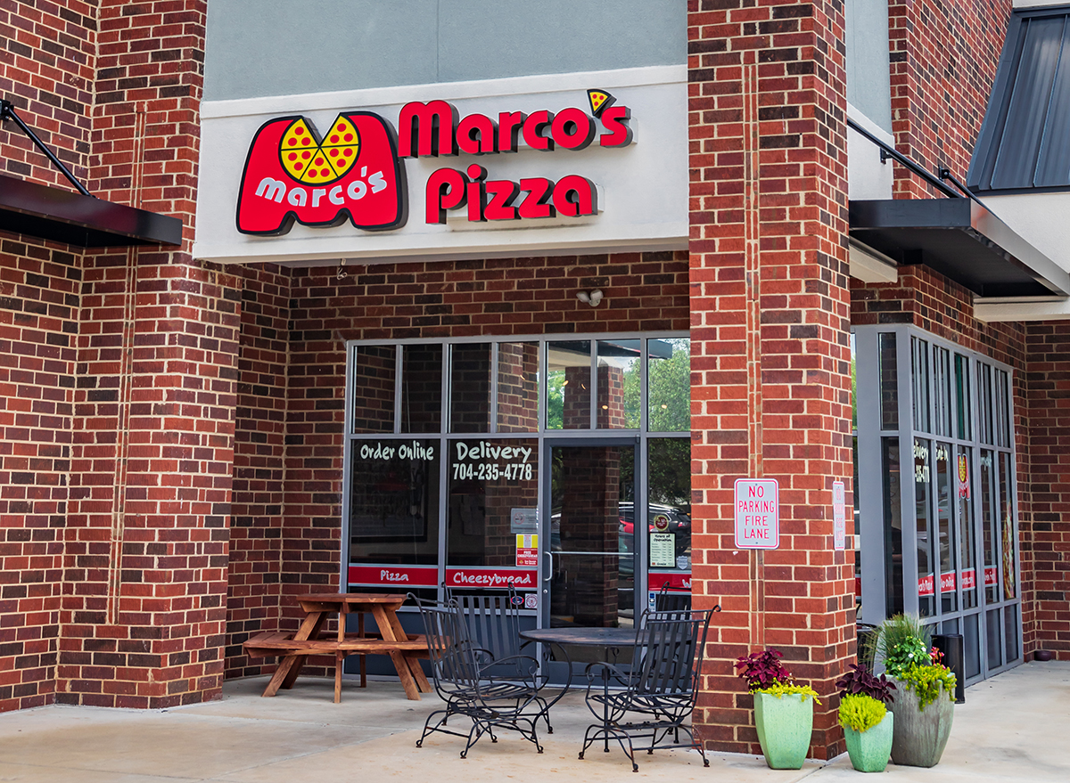 marcos pizza storefront