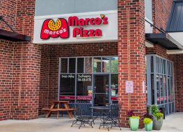 marcos pizza storefront