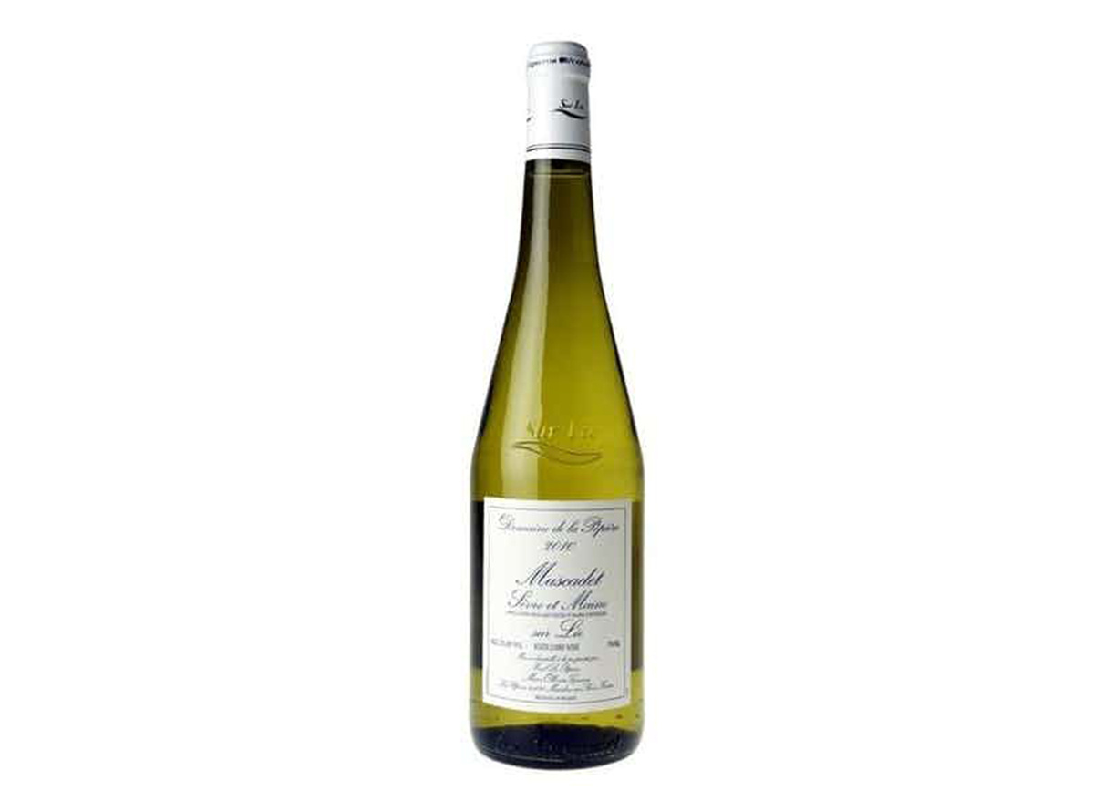 muscadet in bottle