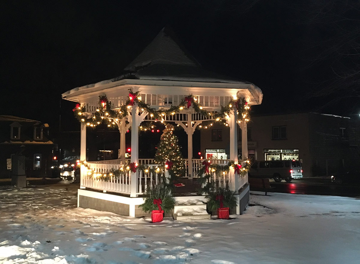 new hampshire christmas market