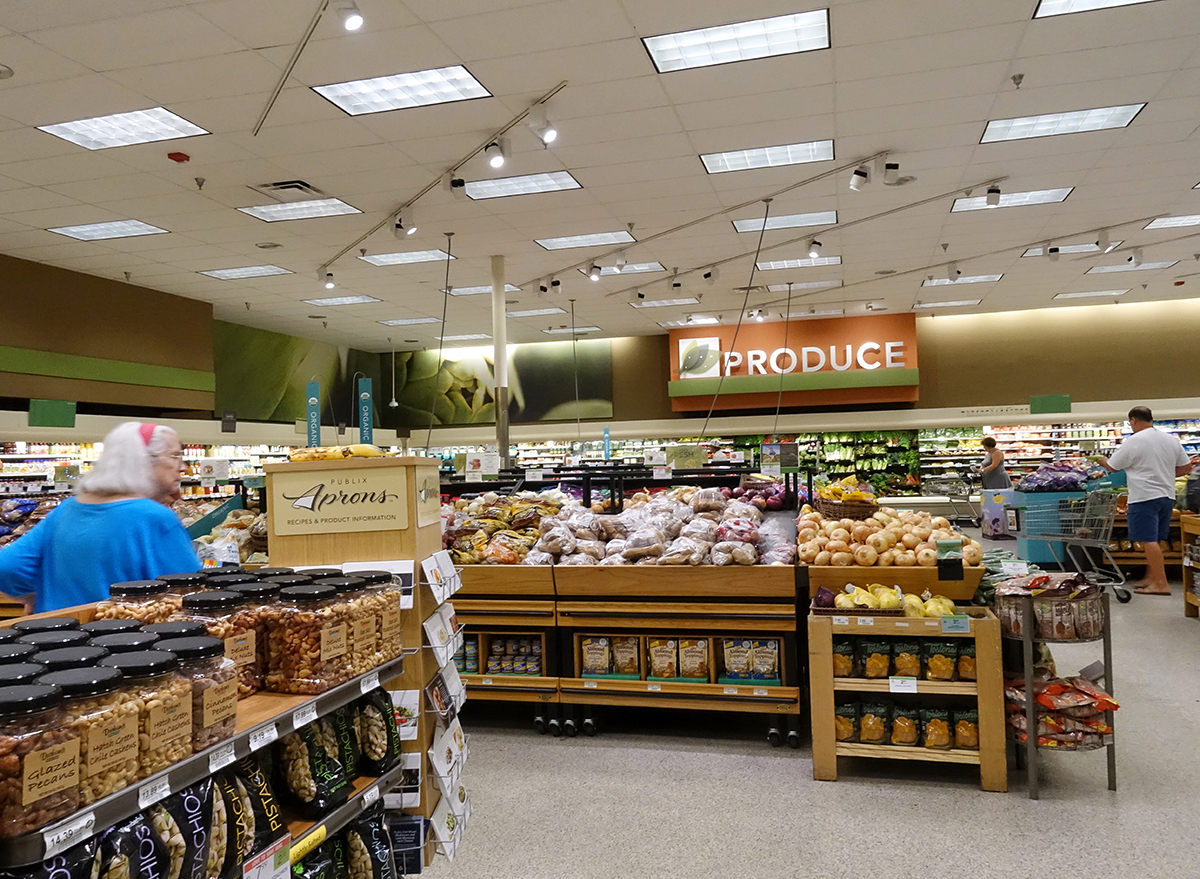 produce section at publix supermarket