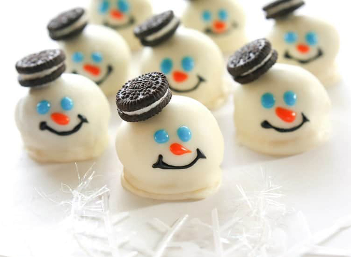 snowman oreo balls