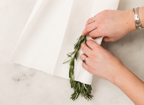 Stop Wasting Your Fresh Herbs With These Tips