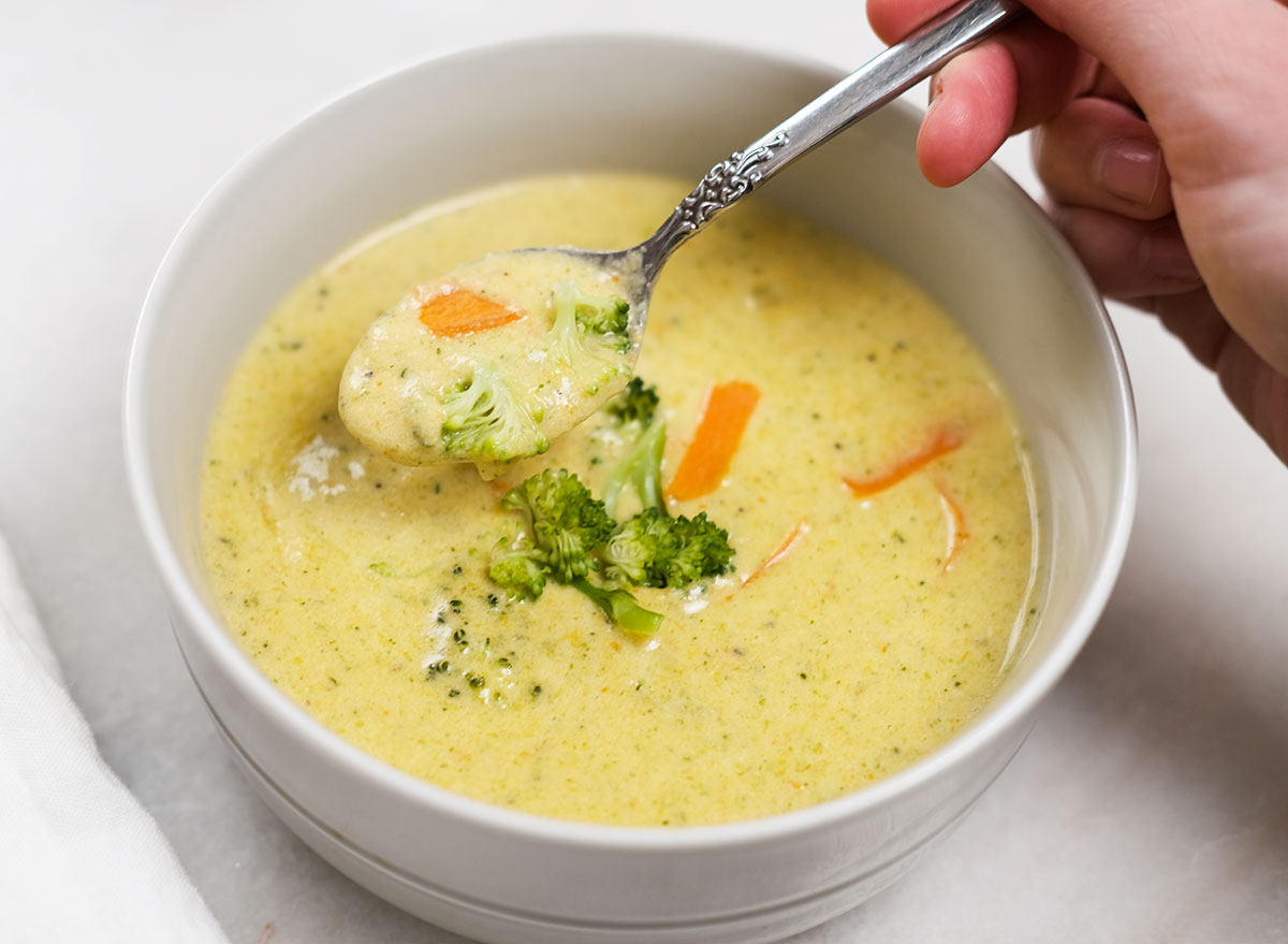 spoonful of copycat panera broccoli cheddar soup