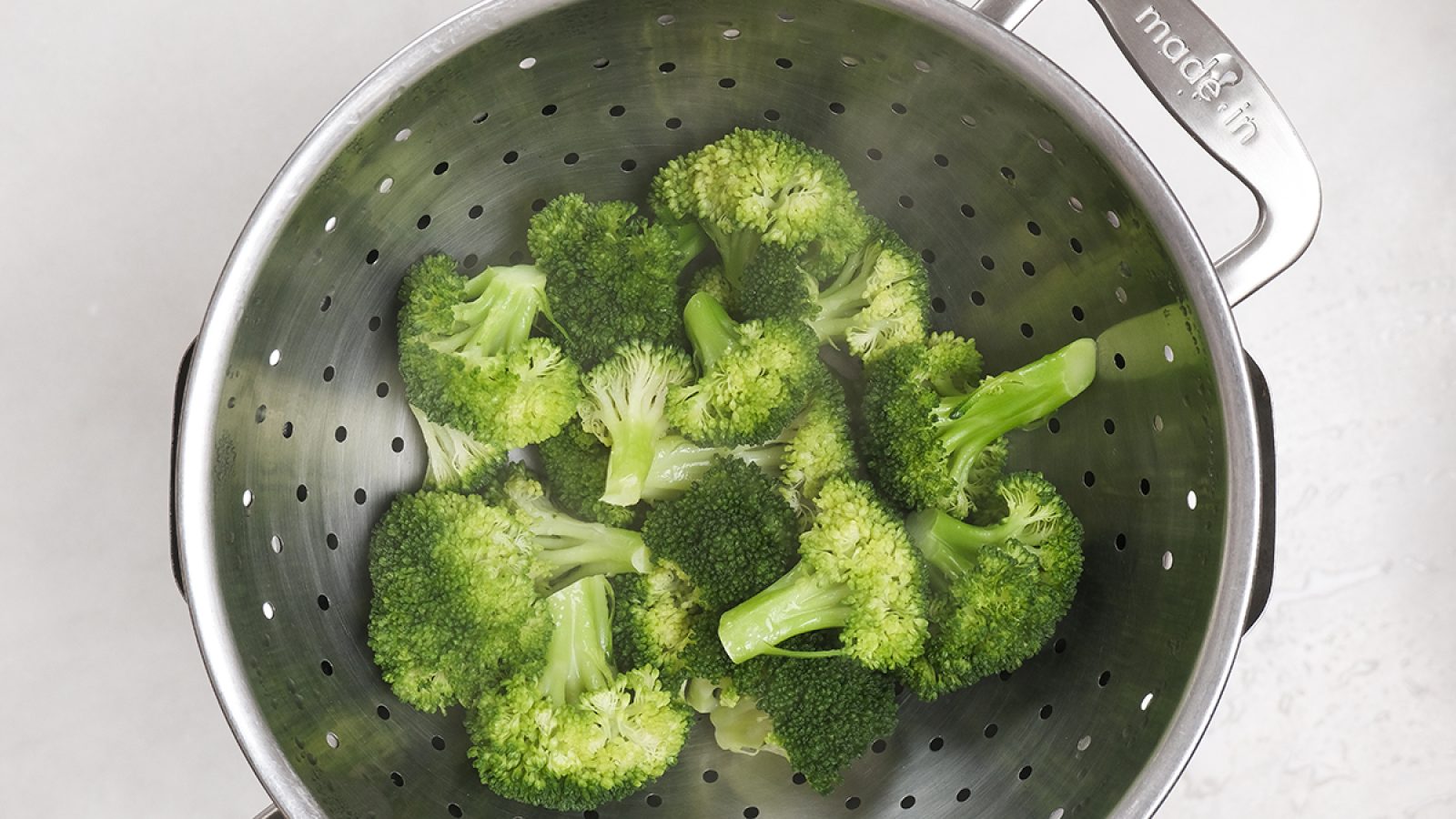 The Single Best Way to Steam Broccoli Eat This Not That