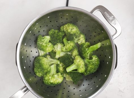 Make Broccoli Even Healthier By Steaming It