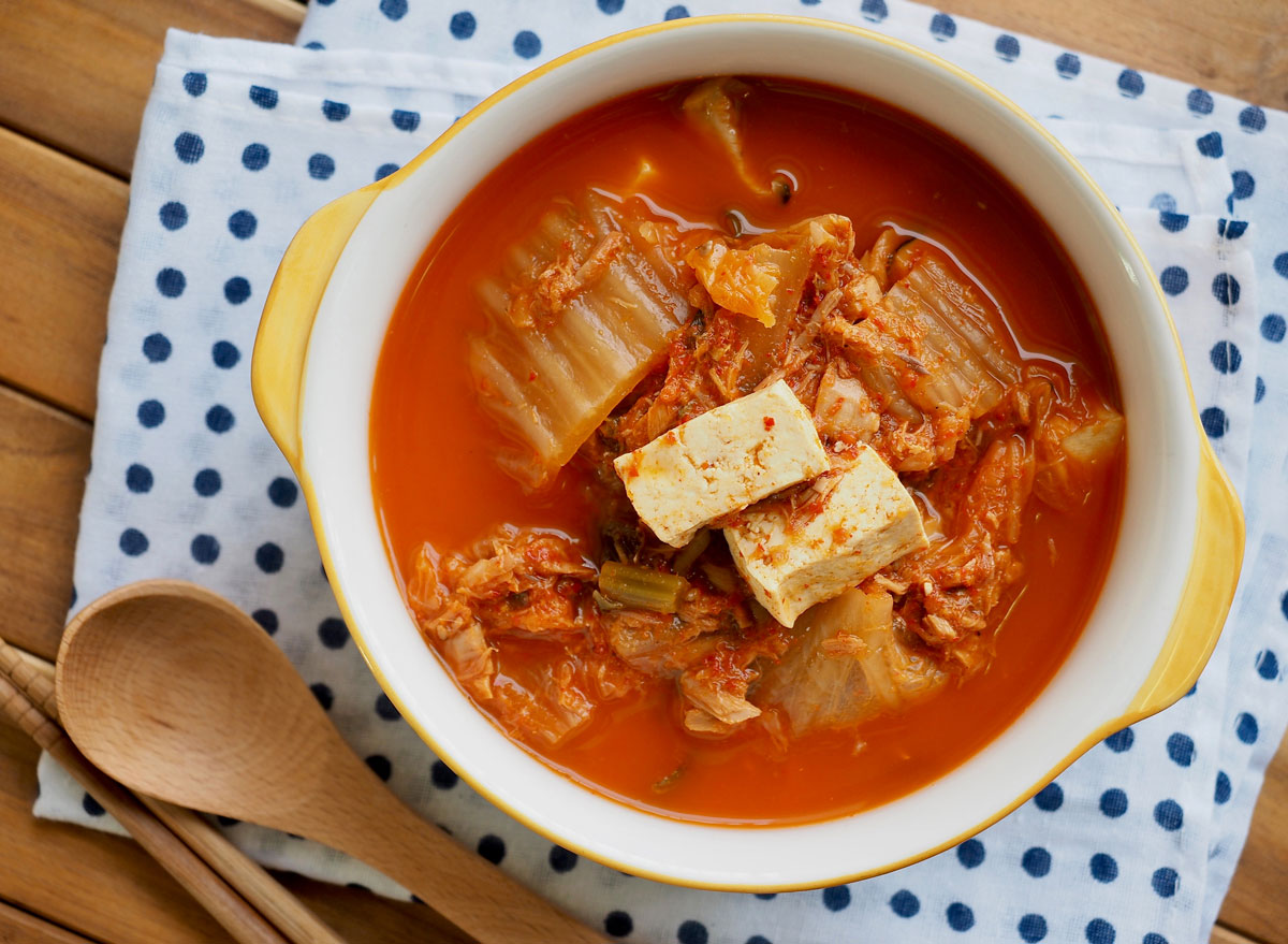 kimchi jjigae