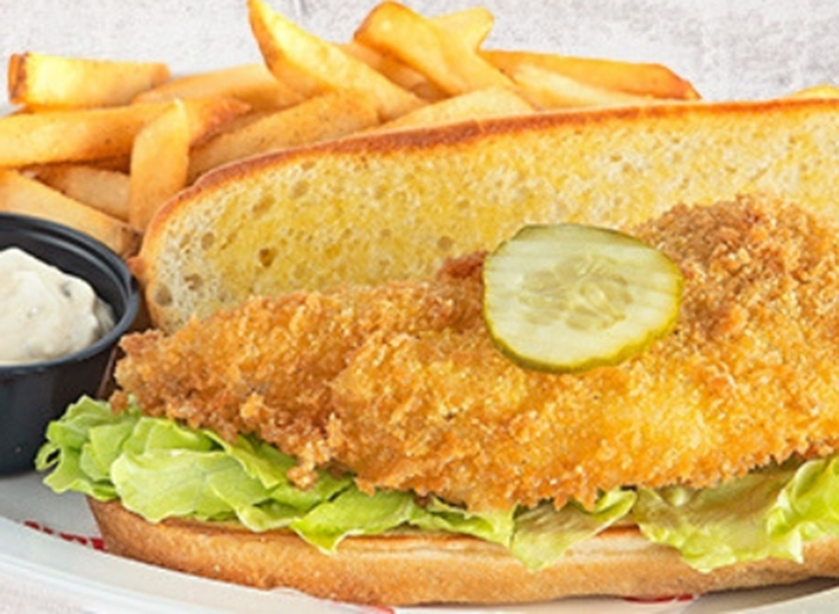 shoneys fish sandwich