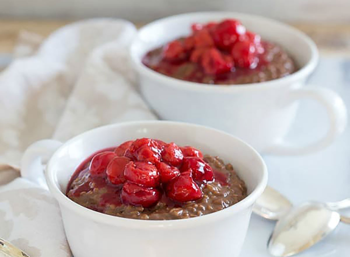 slow cooker chocolate cherry oatmeal in bowls