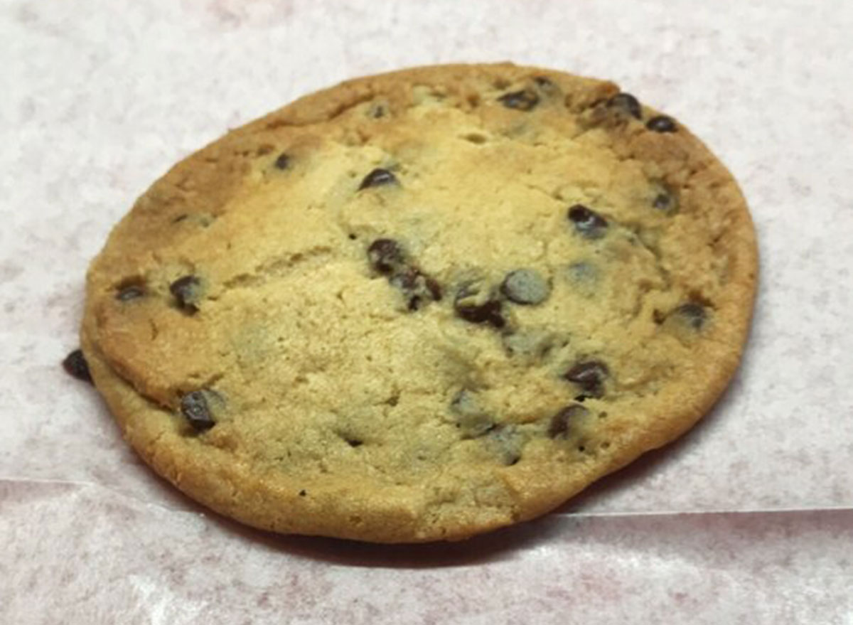 Chocolate chip cookie