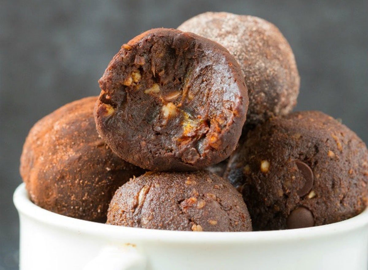 chocolate energy balls