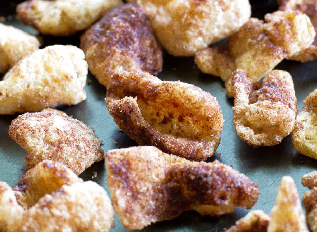 cinnamon keto pork rinds