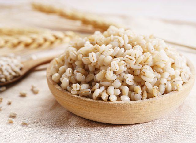barley cooked in a wooden bowl, weight loss food