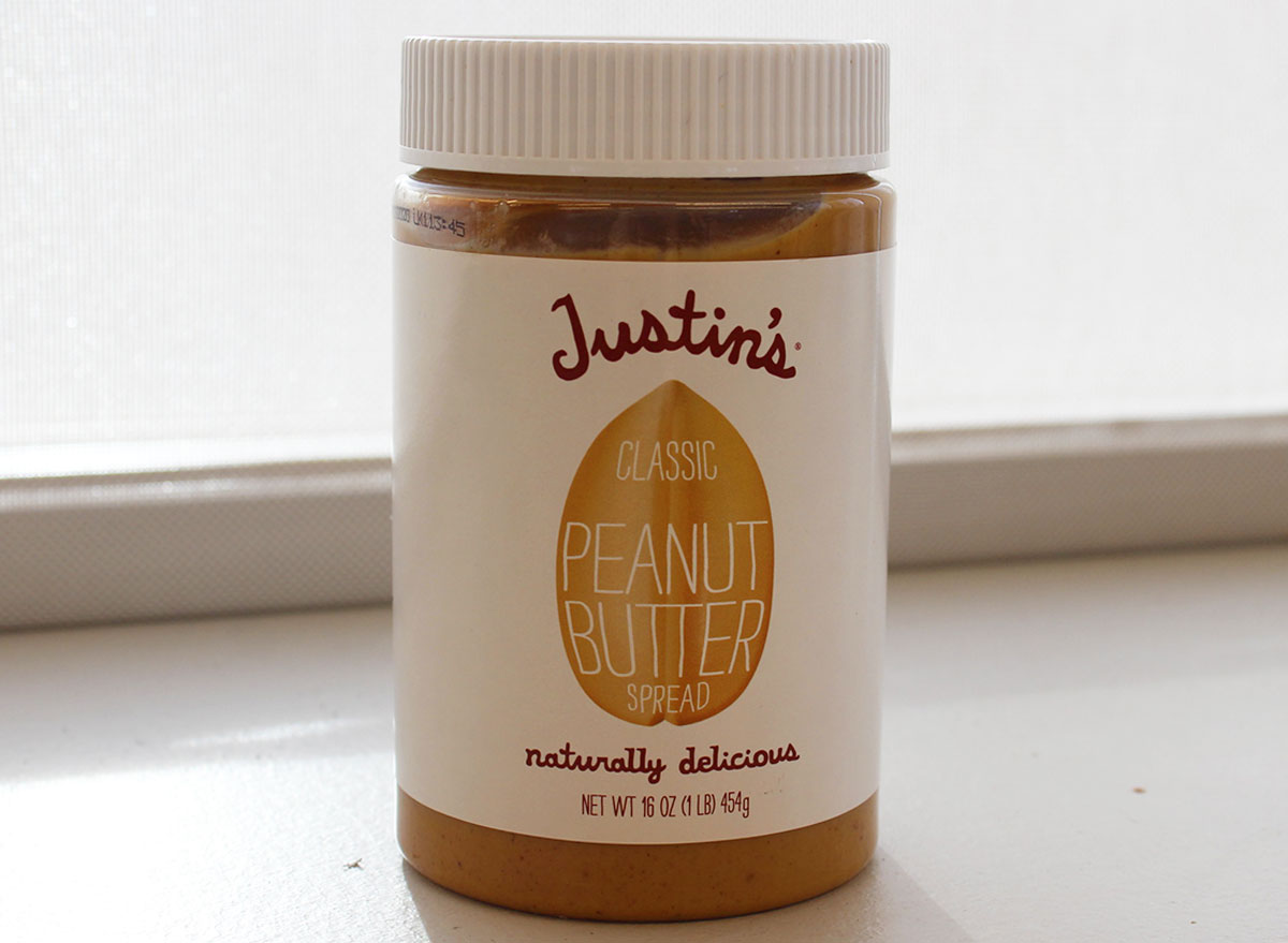 justins classic peanut butter jar