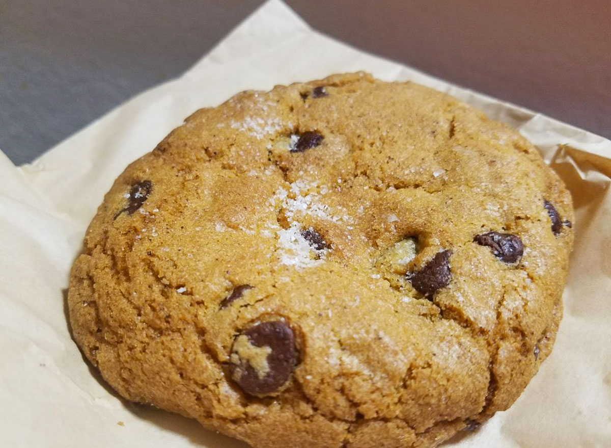 Chocolate chip cookie