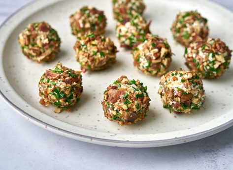 Crunchy Cheese and Ranch Pinchos