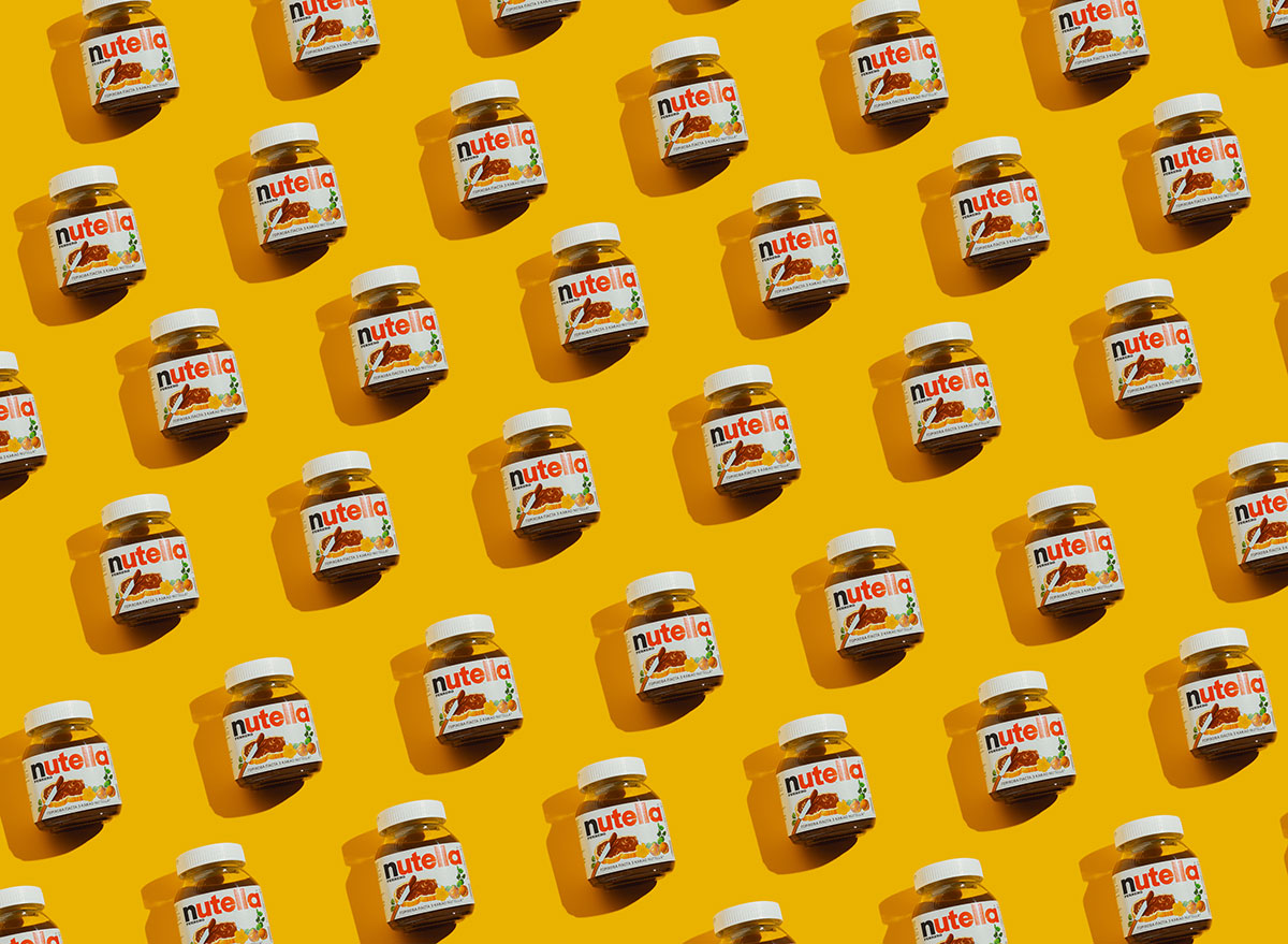 nutella jars with yellow background