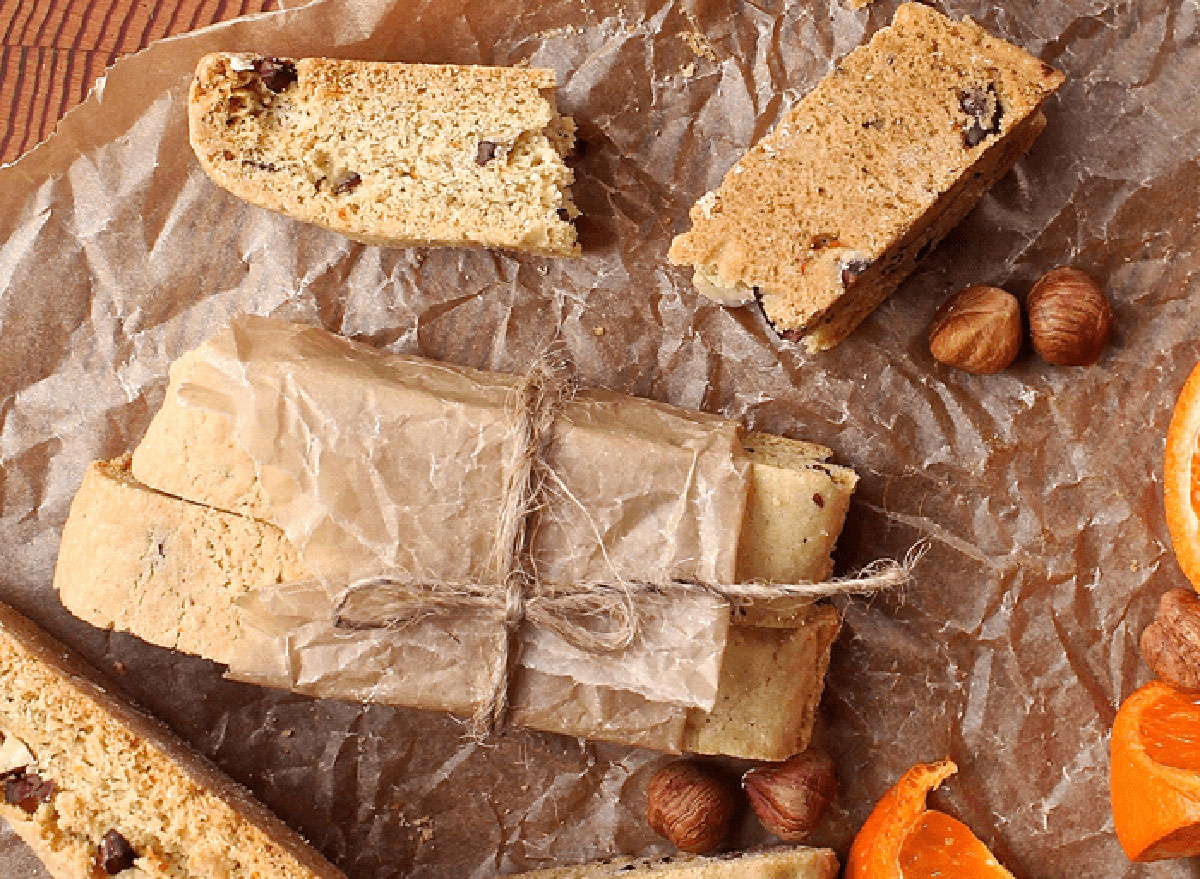 orange hazelnut biscotti