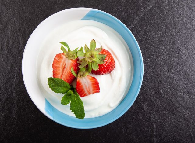 bowl of skyr yogurt with strawberries