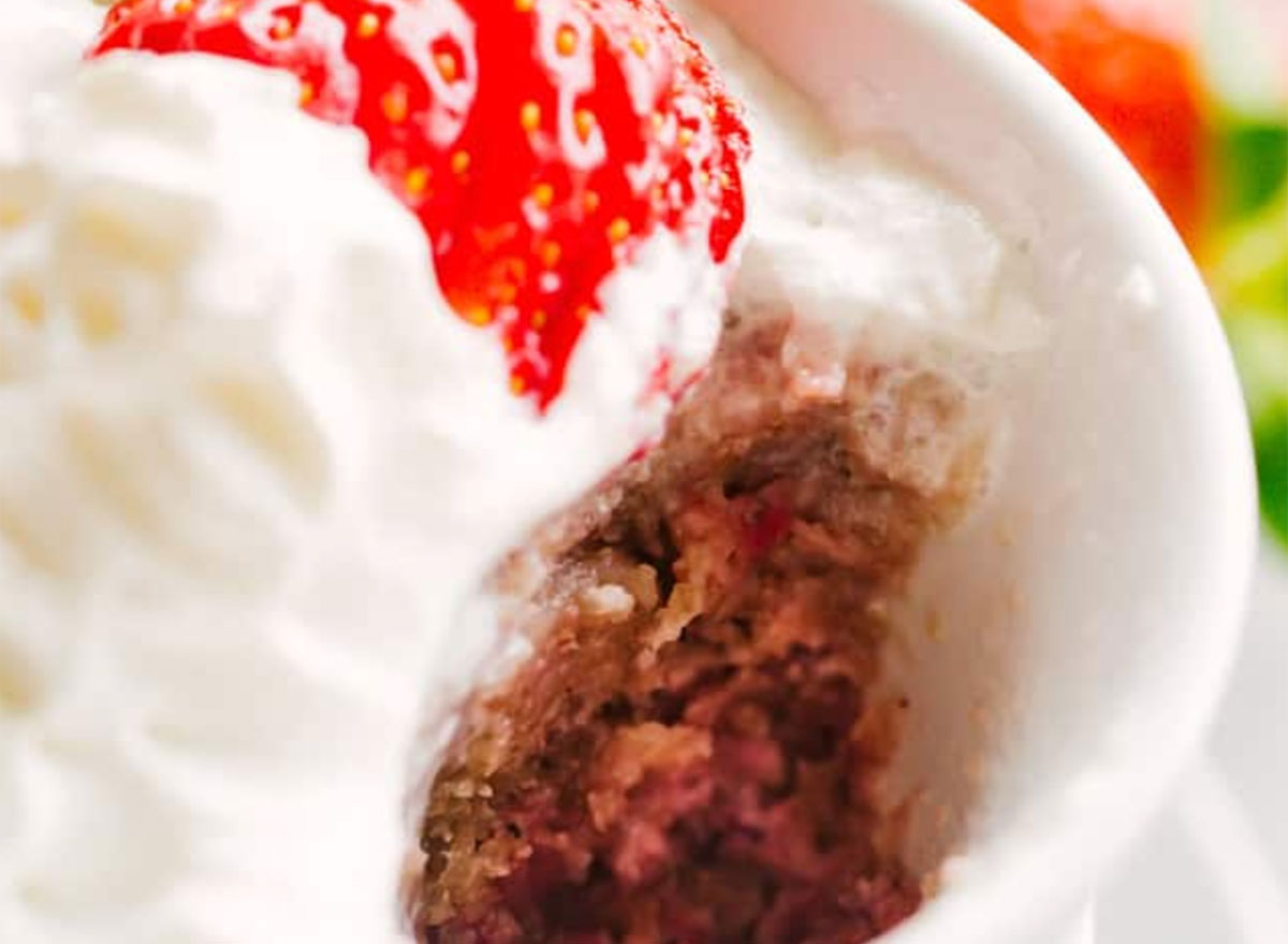 strawberries and cream mug cake