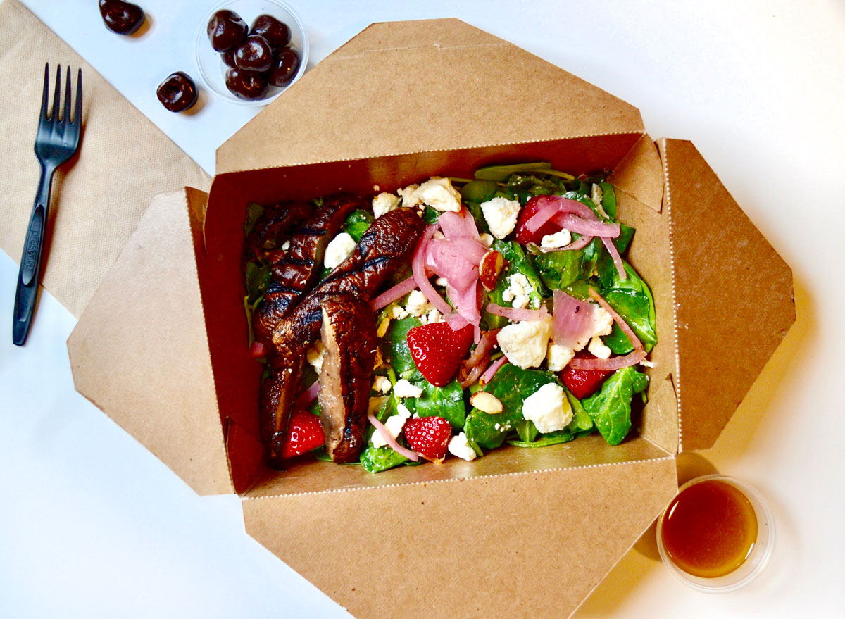 How To Make The Best Whole Foods Salad Bar Meals — Eat This Not That