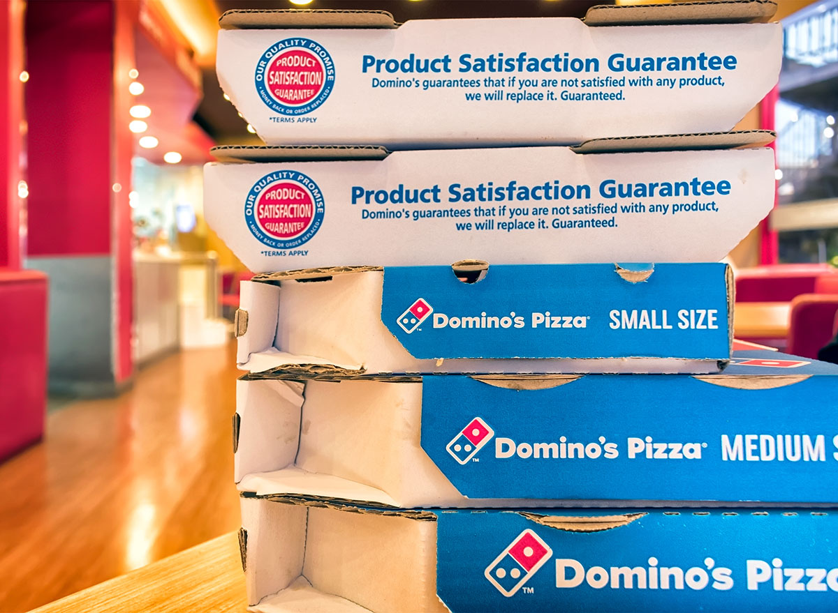 Boîtes à pizza dominos