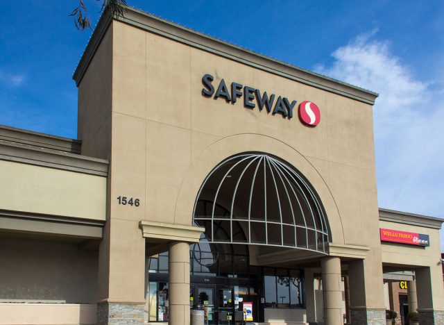 Safeway store front