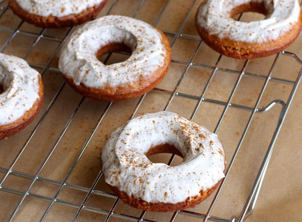 Cinnamon Chai Baked Red Lentil Doughnuts