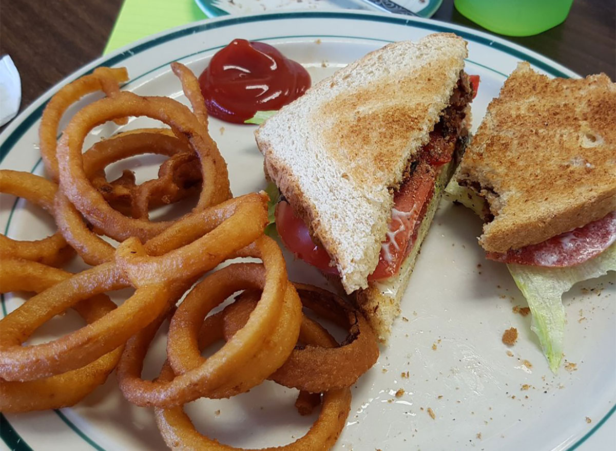 sandwich and onion rings