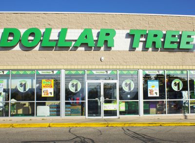 front of dollar tree store