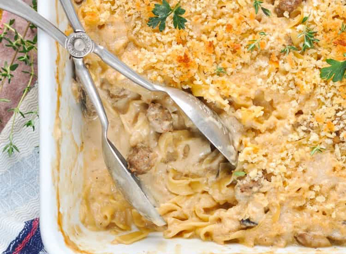 dump and bake beef stroganoff