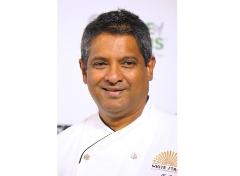 Chef Floyd Cardoz Passes from COVID-19