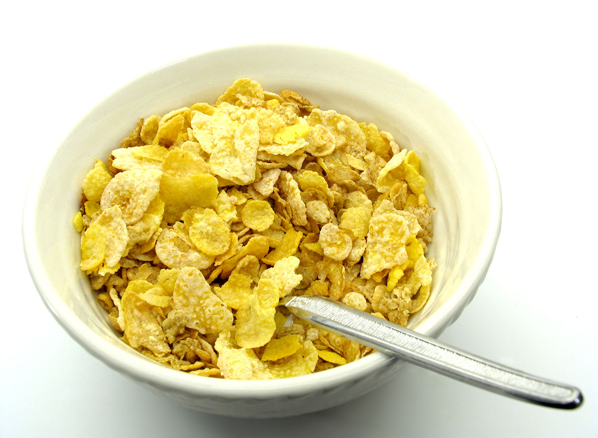 bowl of honey bunches of oats