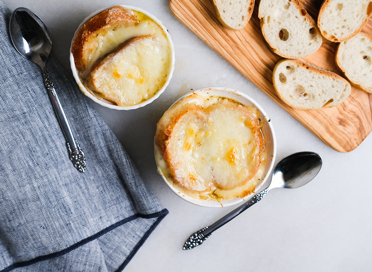 instant pot french onion soup with bread slices and melted cheese