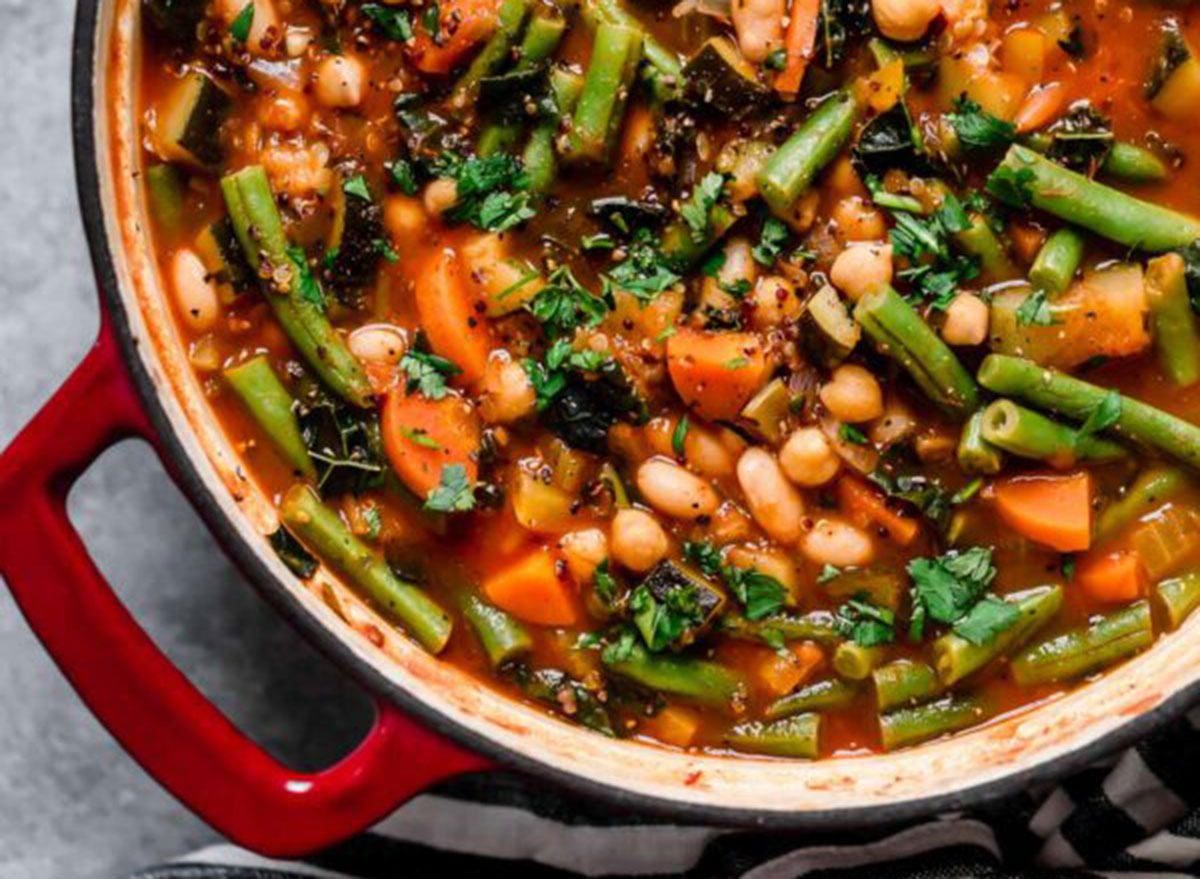 kale and quinoa minestrone soup
