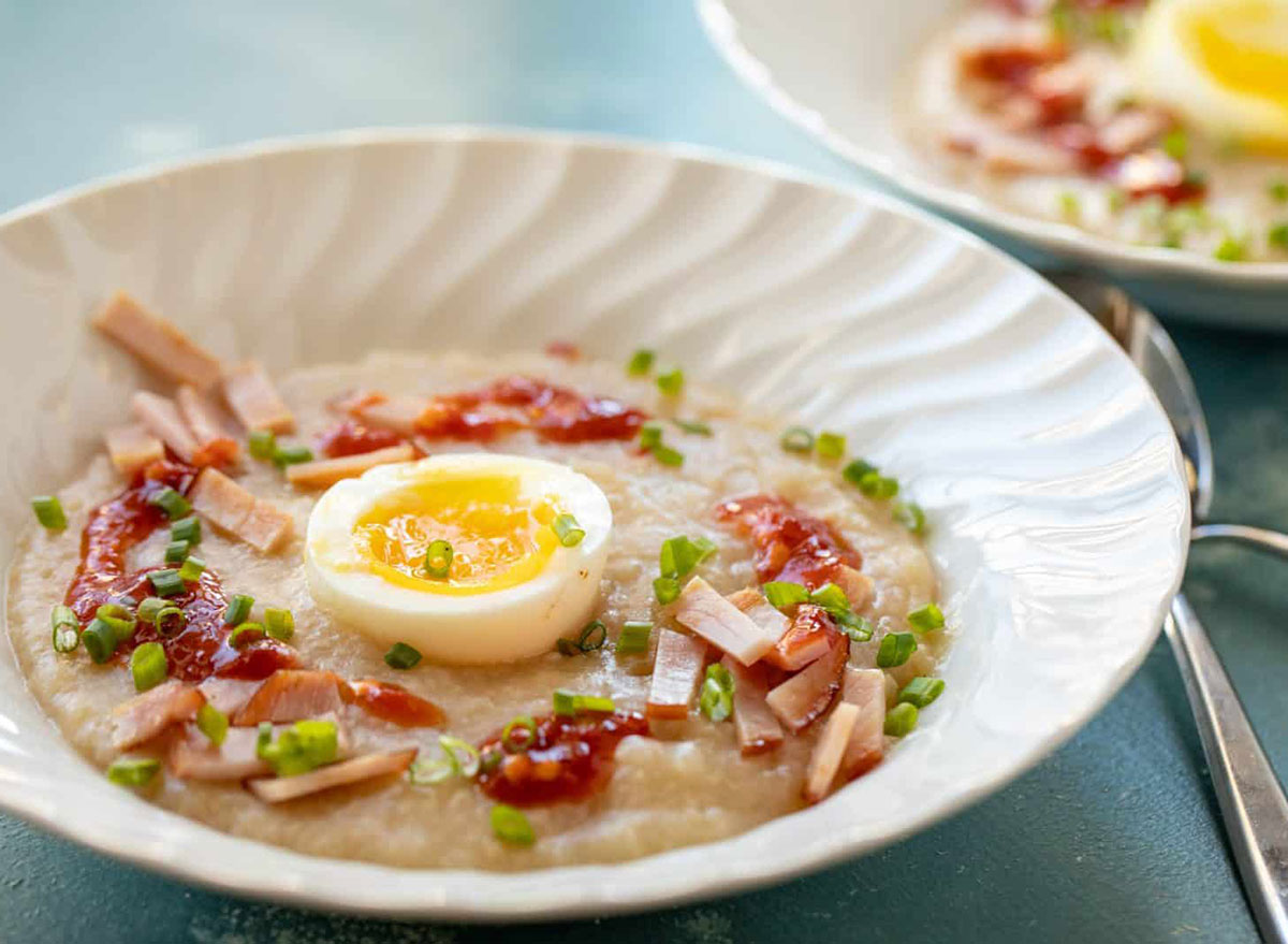 slow cooker congee with egg