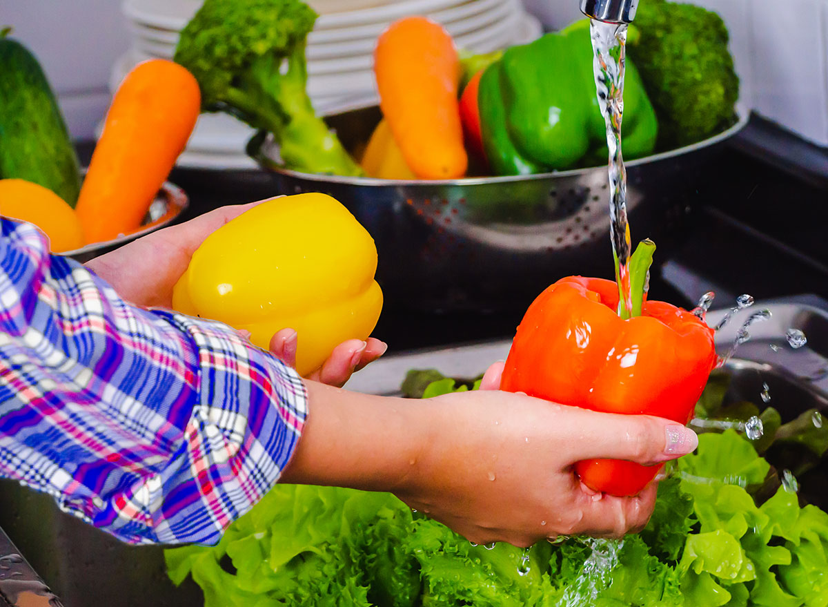 washing produce