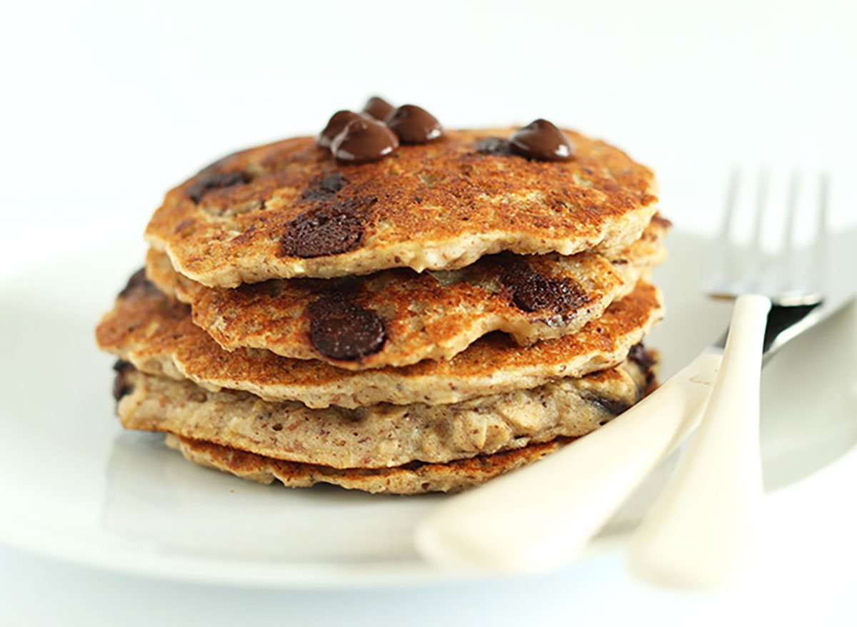 Chocolate chip and oatmeal pancakes recipe from Minimalist Baker