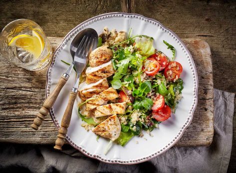 9 Healthy Dinner Habits For A Flat Belly