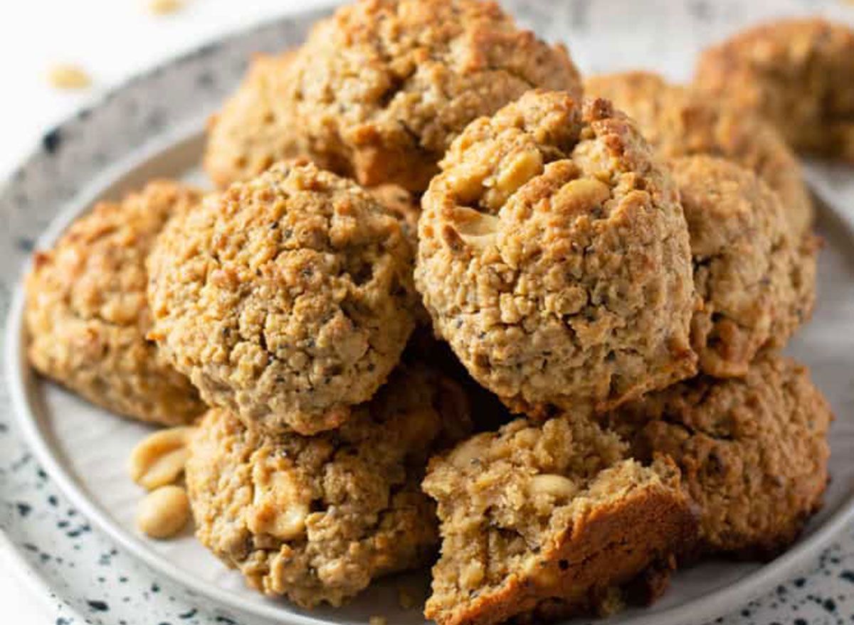 peanut butter oatmeal breakfast cookies