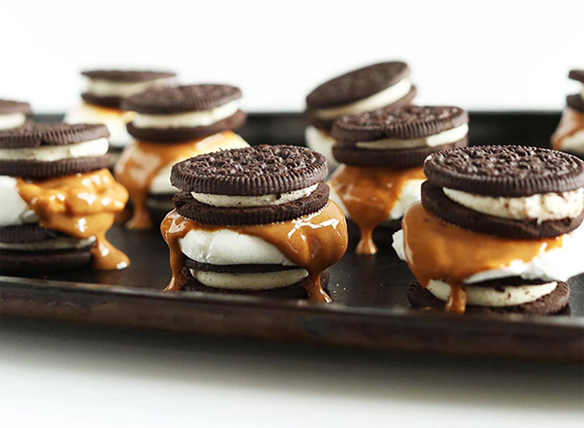 peanut butter oreo smores