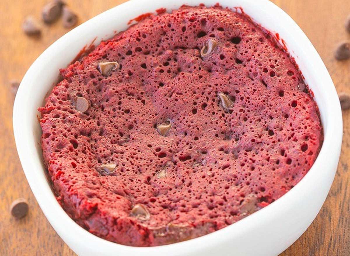 red velvet mug cake