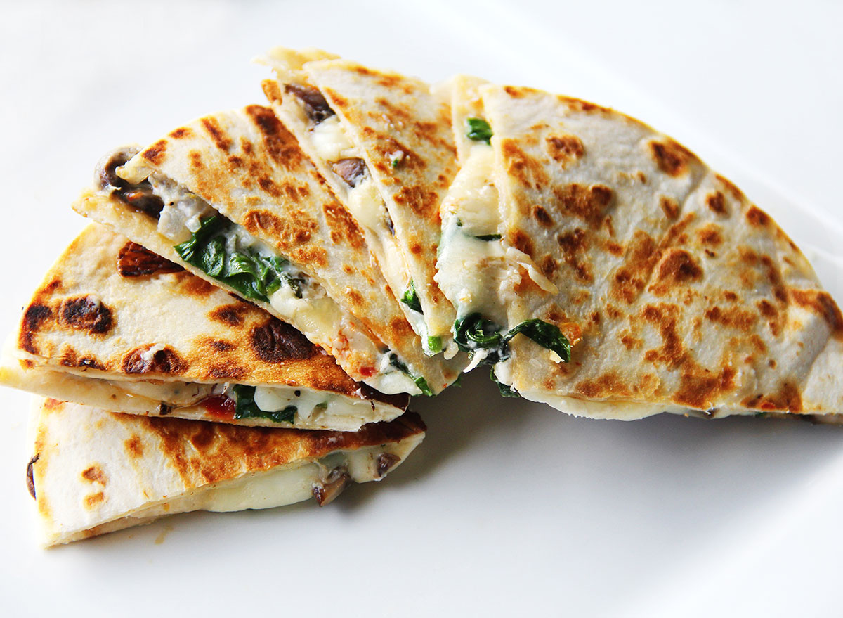 spinach mushroom quesadilla