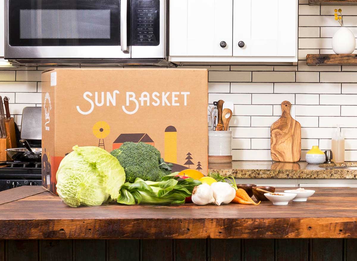 Sun basket meal kit box