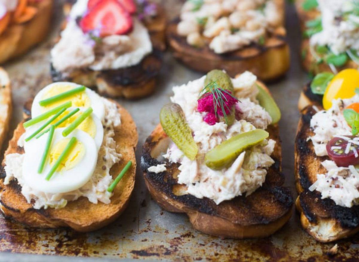 wild caught tuna crostini