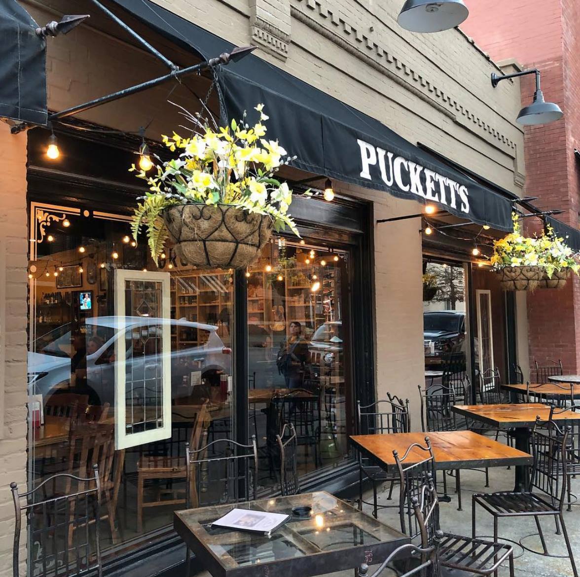 Puckett's Grocery & Restaurant