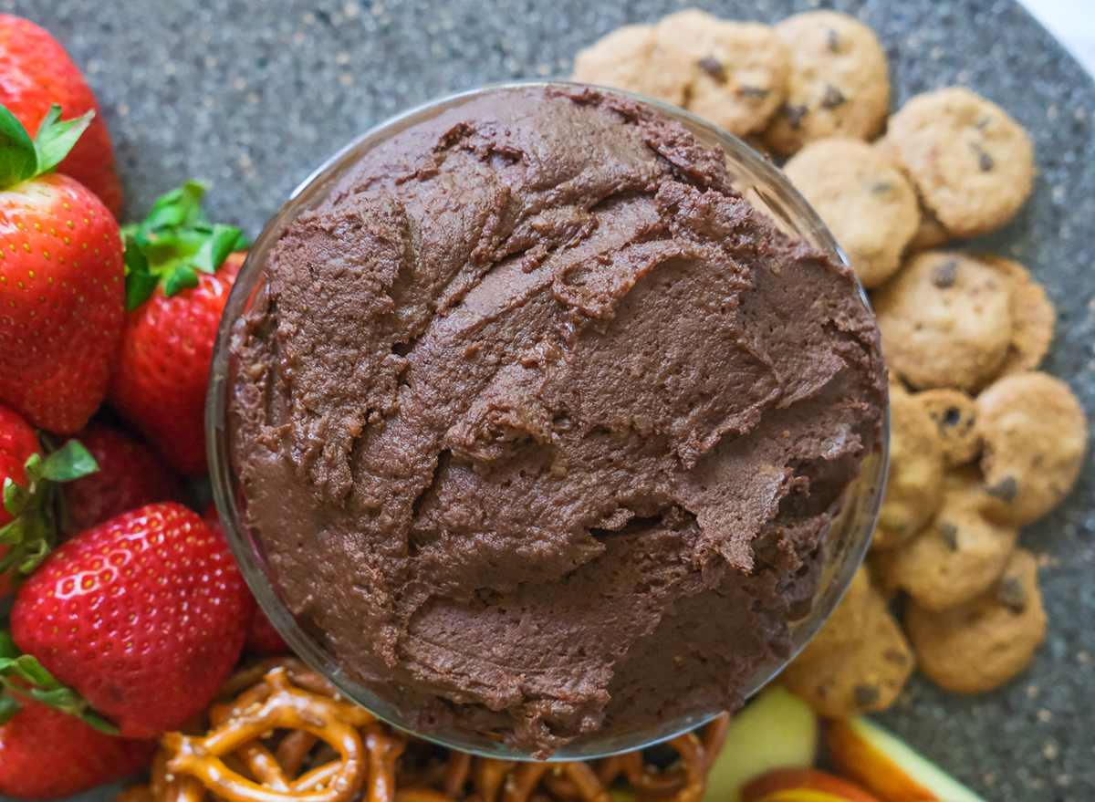 chocolate hummus