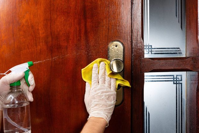cleaning door